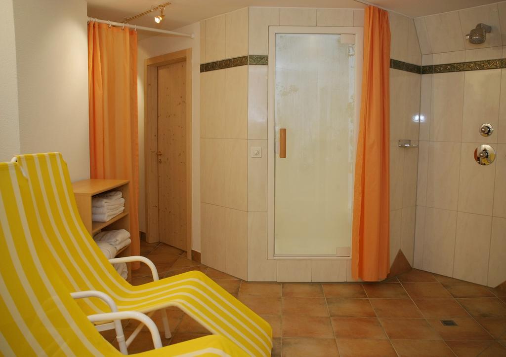 Chalet-Hotel Larix دافوس المظهر الخارجي الصورة
