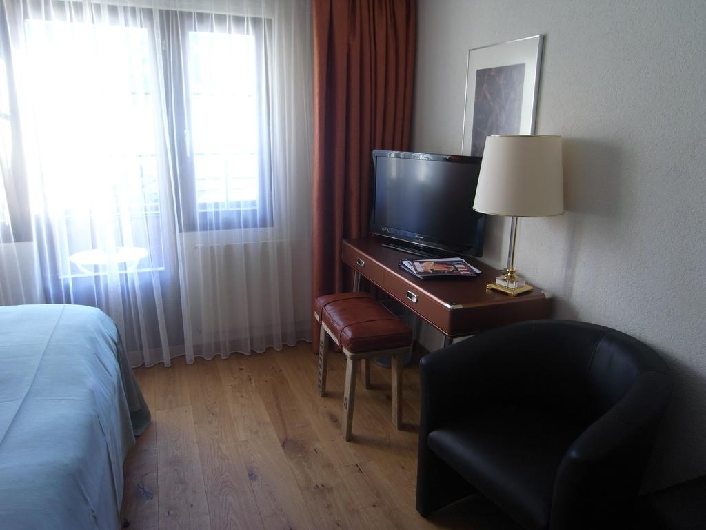 Chalet-Hotel Larix دافوس المظهر الخارجي الصورة