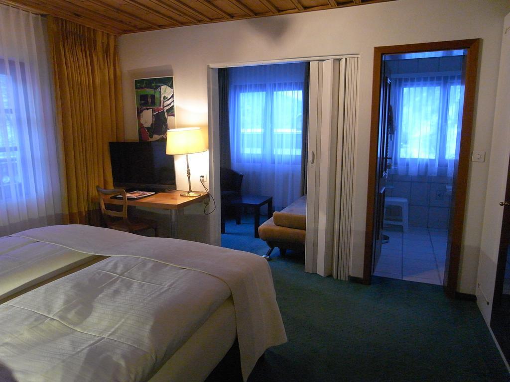 Chalet-Hotel Larix دافوس المظهر الخارجي الصورة