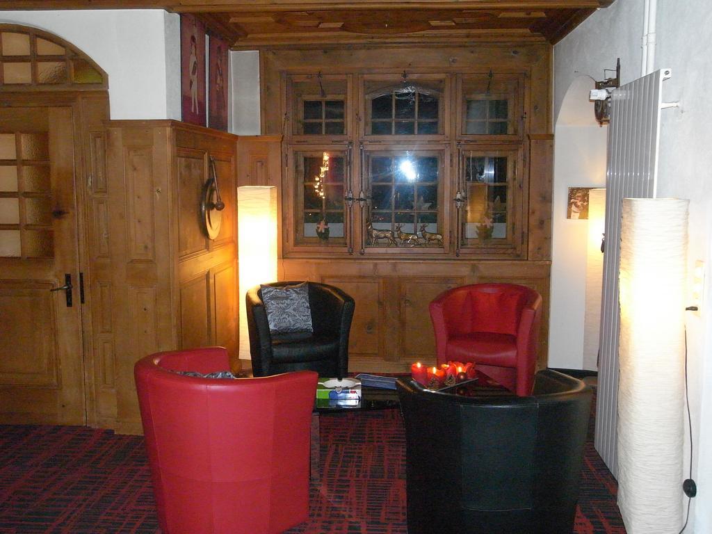 Chalet-Hotel Larix دافوس المظهر الخارجي الصورة