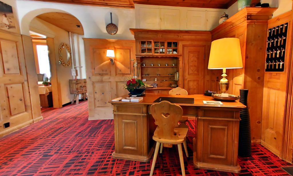 Chalet-Hotel Larix دافوس المظهر الخارجي الصورة